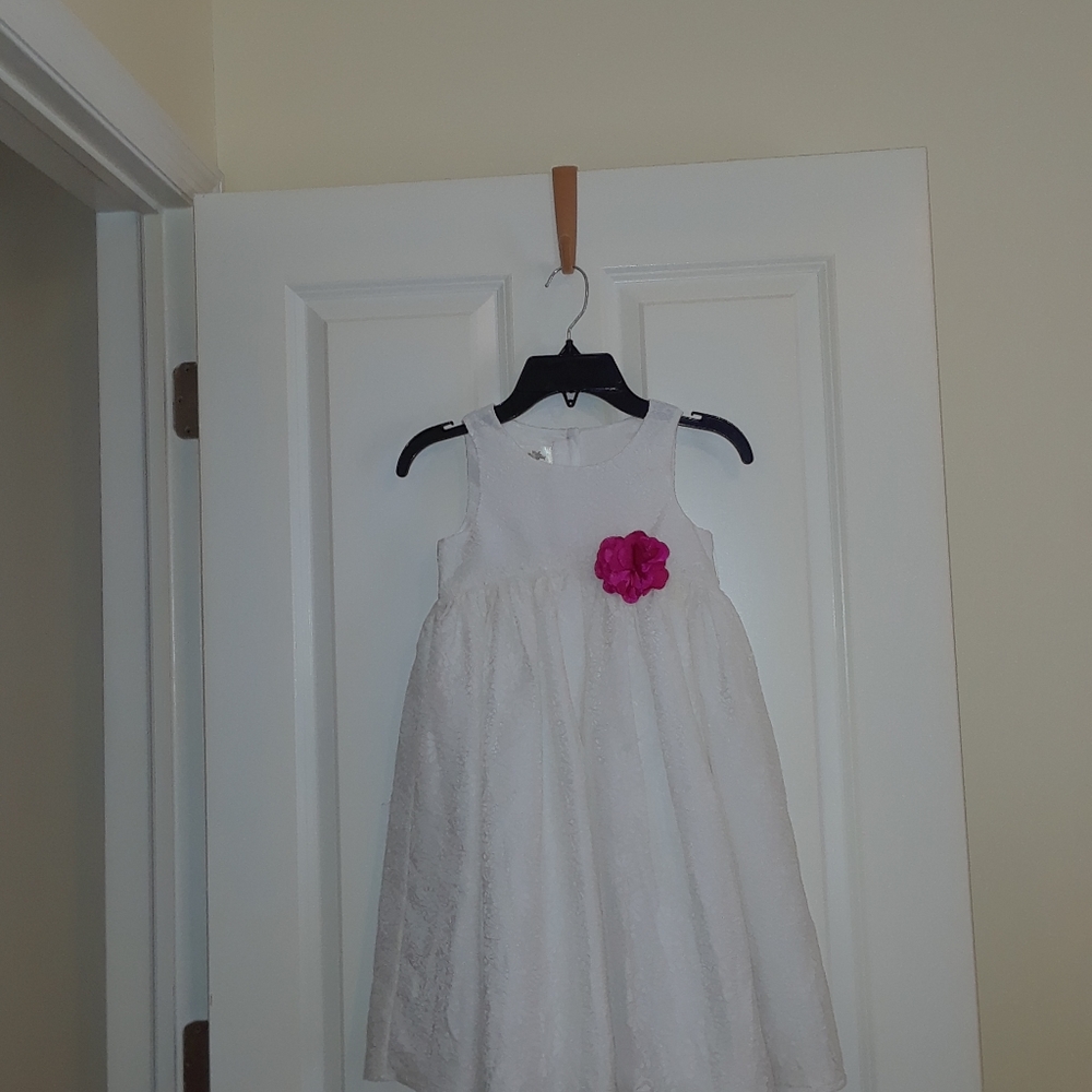 Laura Ashley NWOT  Lace white dress fully lined